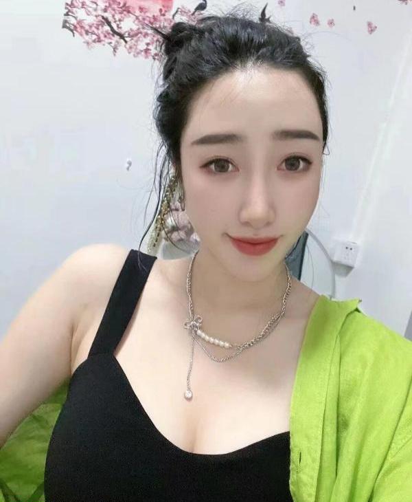 性感情趣互动大美妞