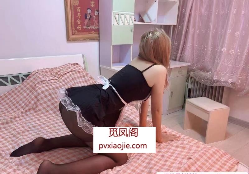 铁西娃娃脸小骚货