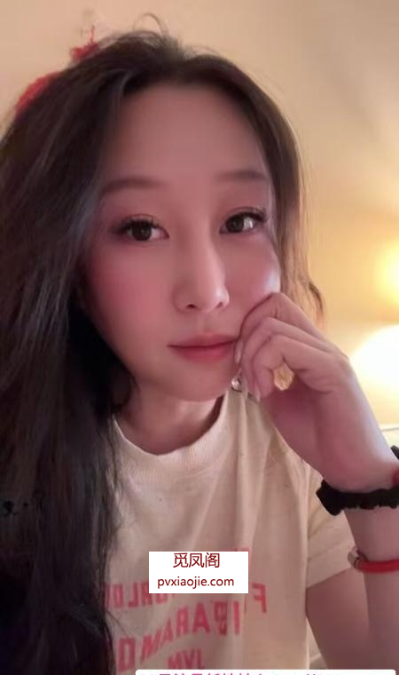 和平拉丝水床少妇