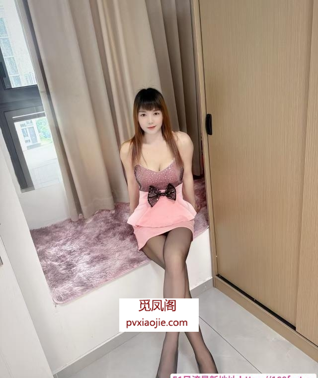 长腿大胸美女苏苏