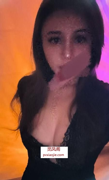 翘臀小蛮腰善意老师
