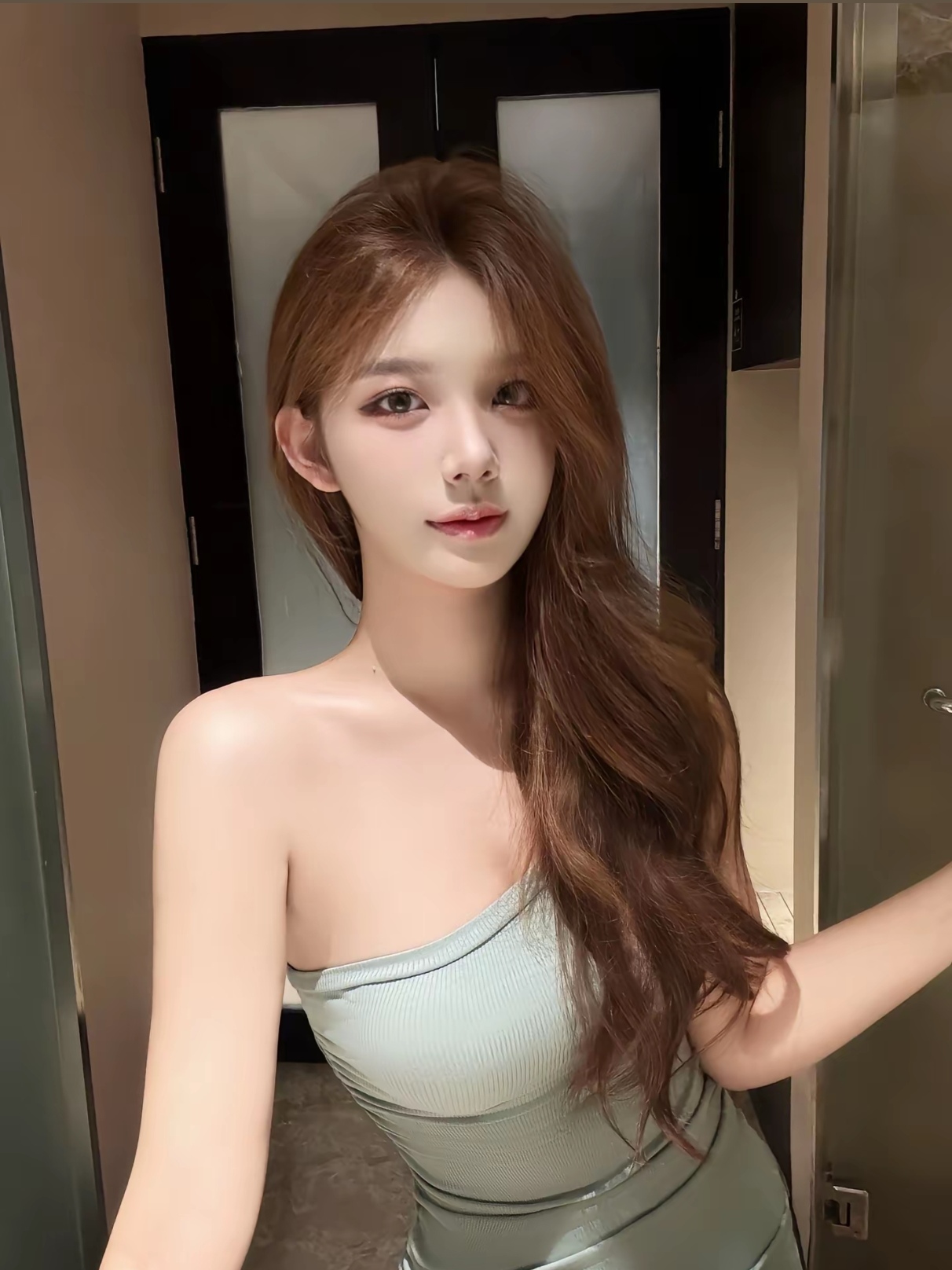重庆找茜茜美女热情又风骚
