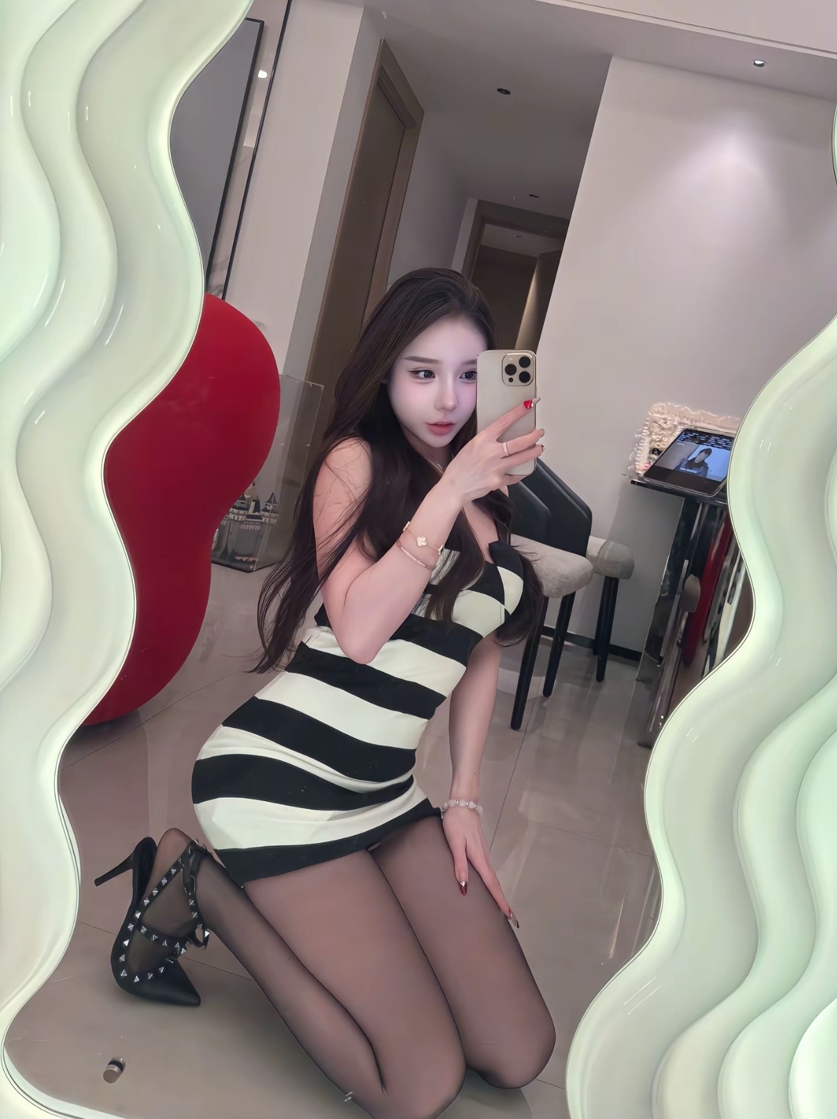 娜娜美女长腿大胸