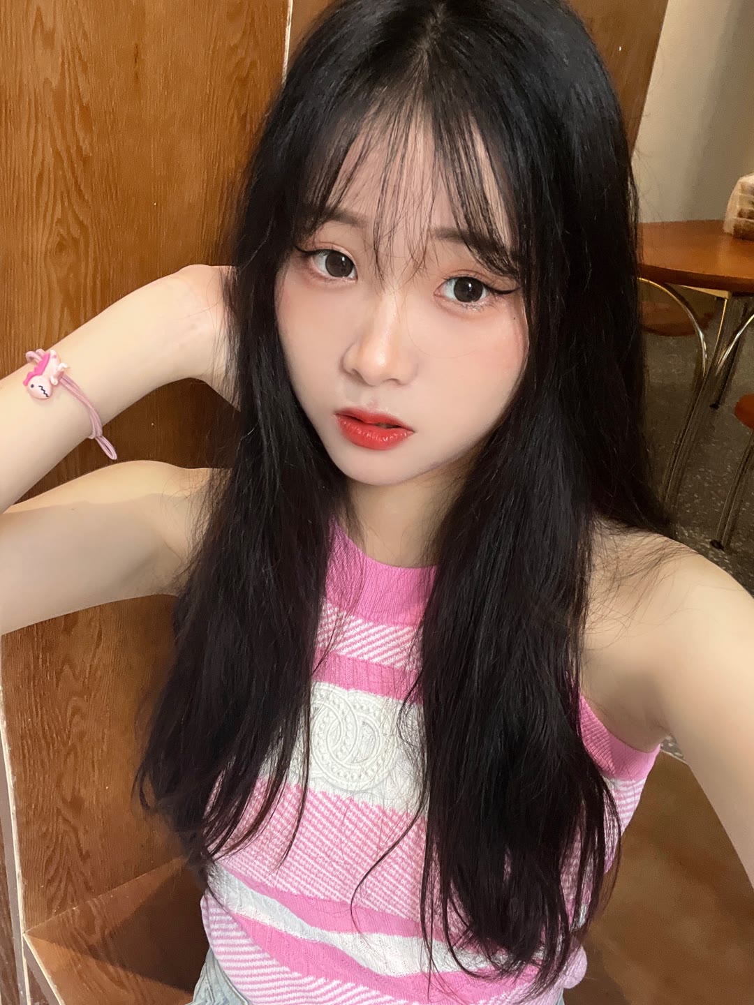 龙岗风情万种的年轻小妹