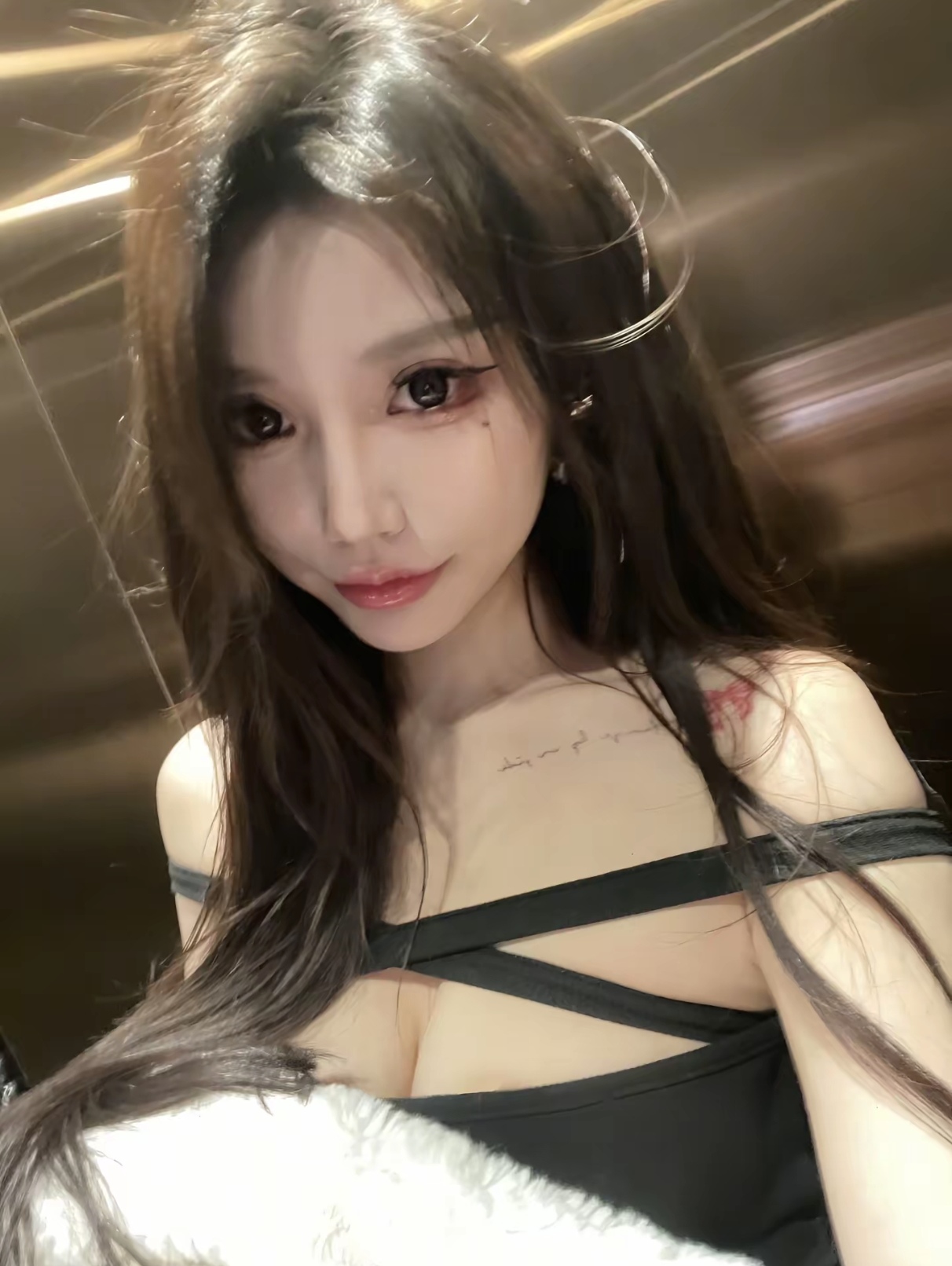 D奶骚妹泻火尤物