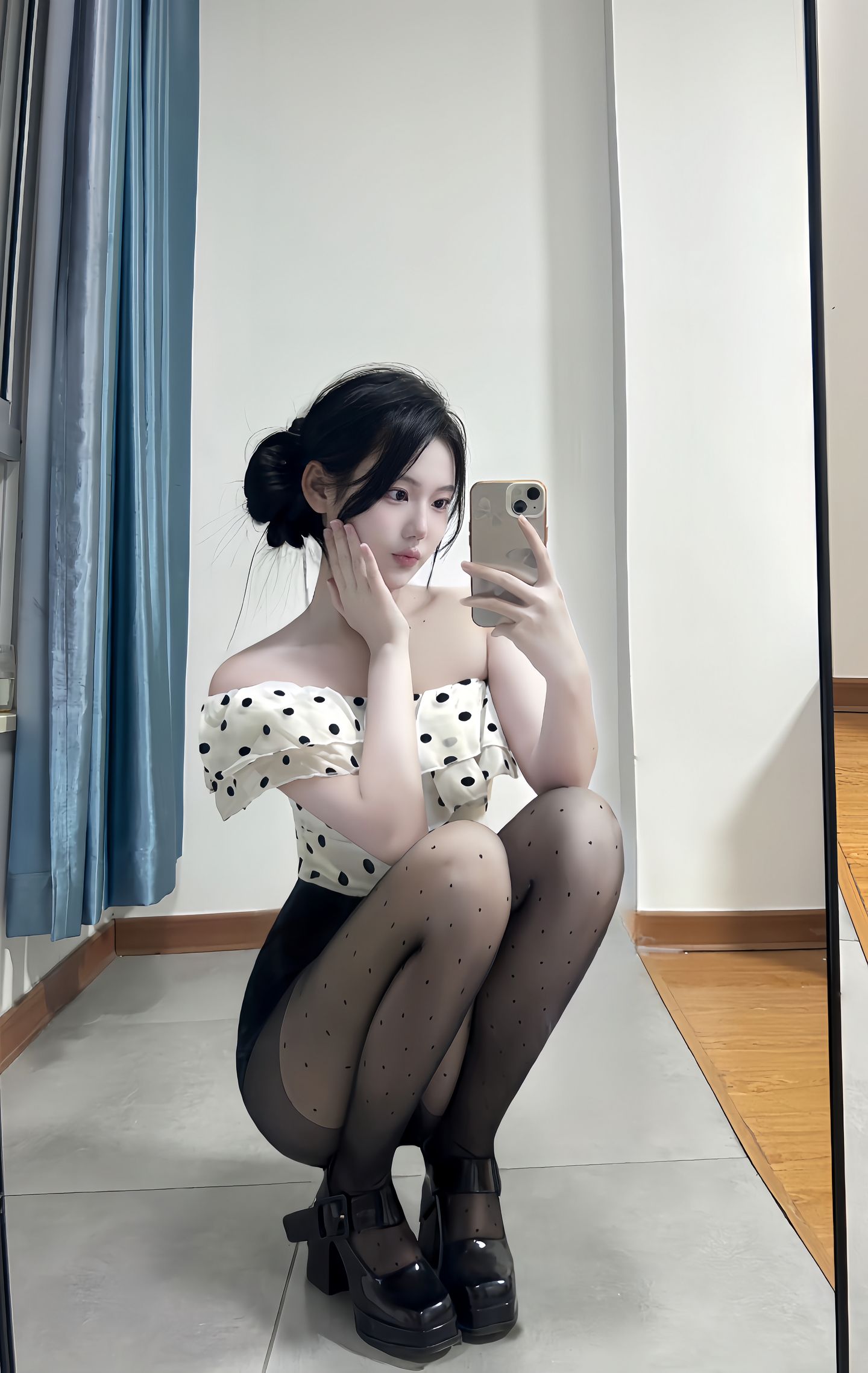 长腿嫩妹又美又欲
