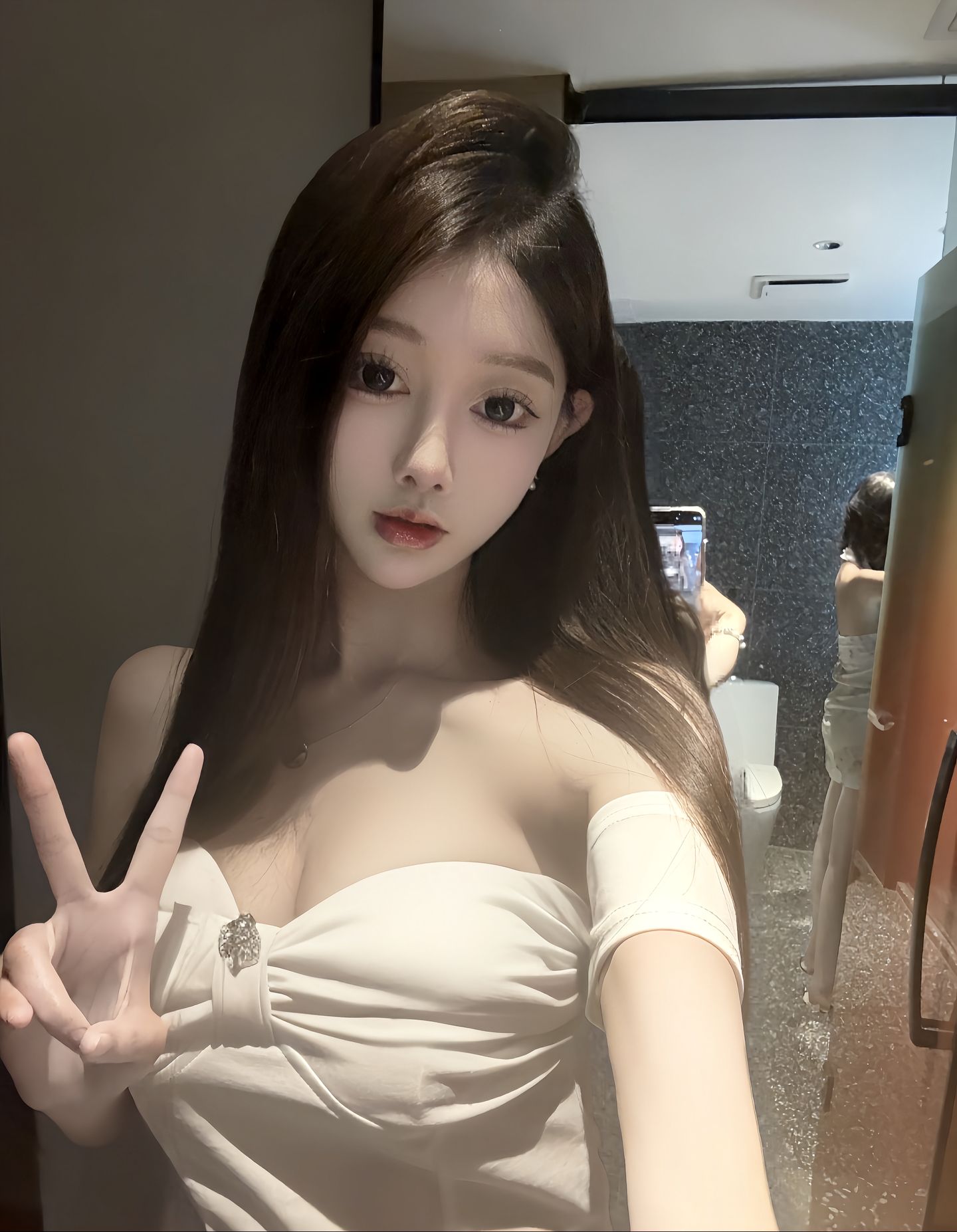娜娜纯欲甜妹