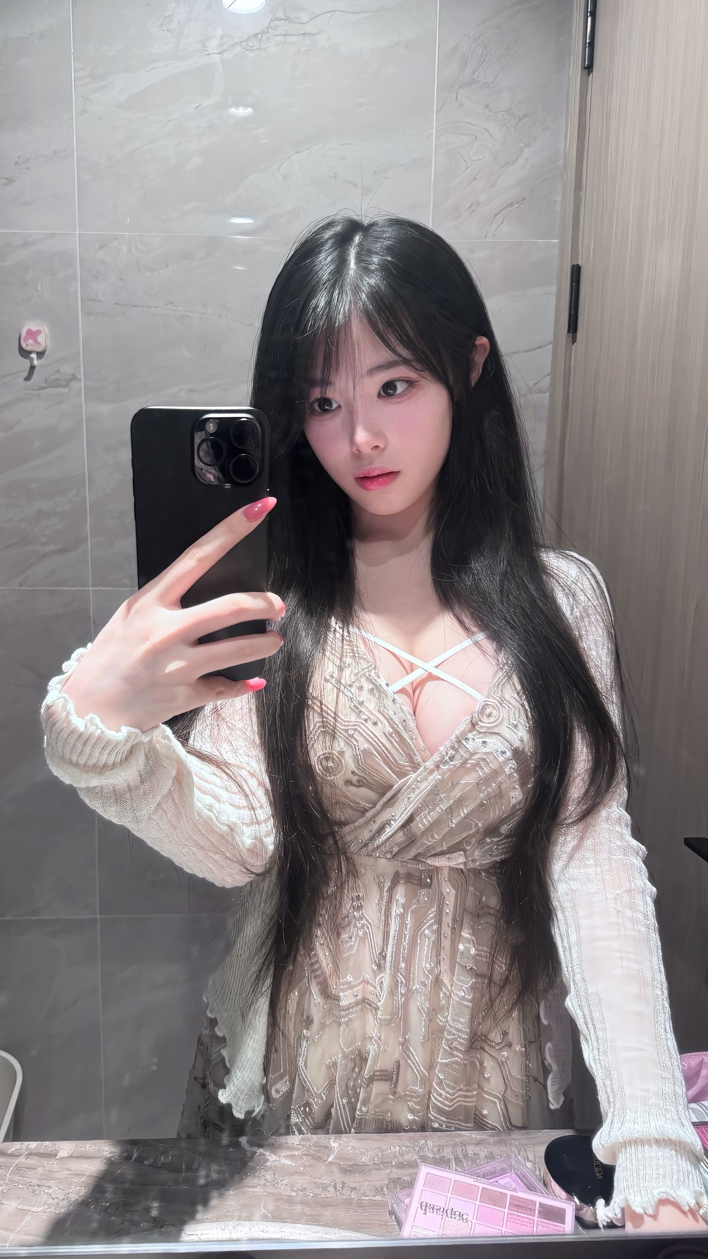 正点大胸妹菲菲