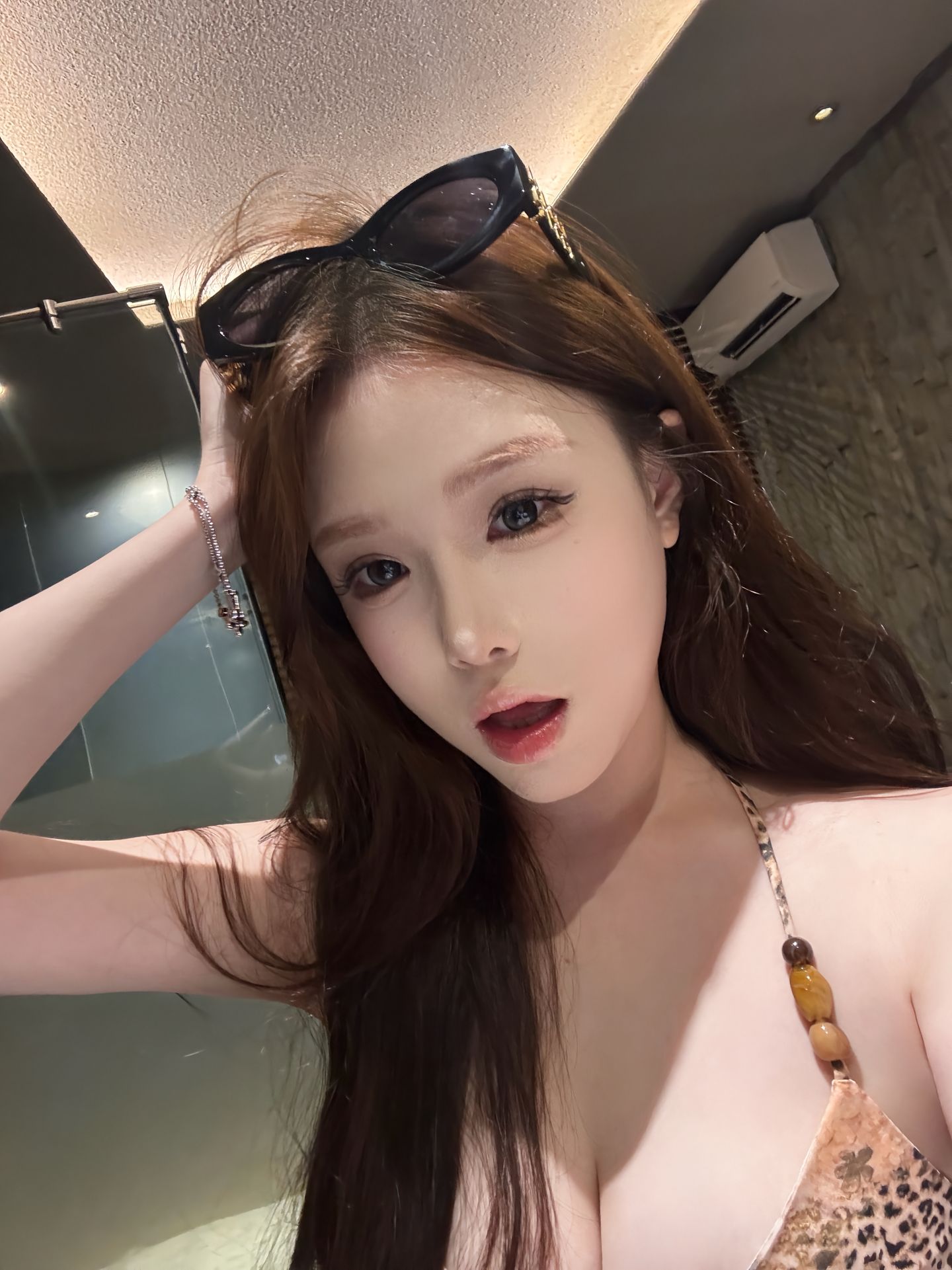 金牛大奶骚妹玩的开