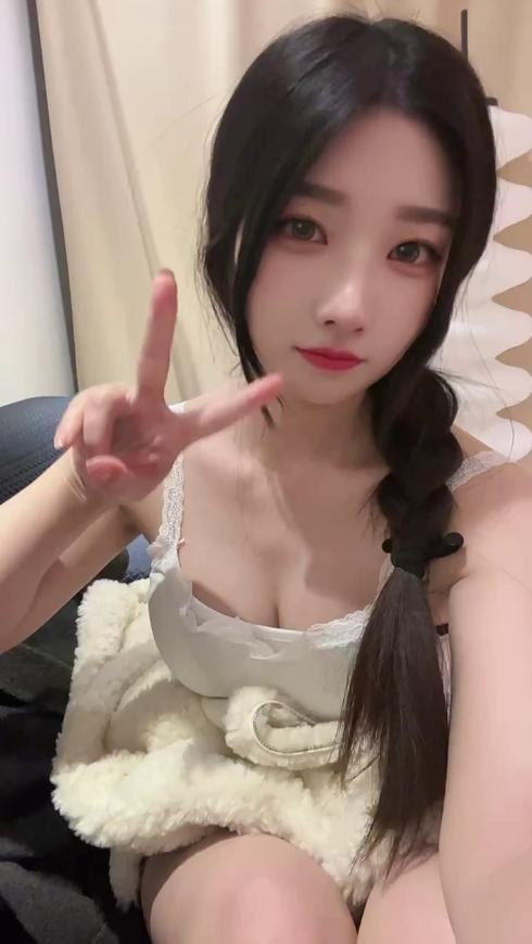 学生妹长的很嫩