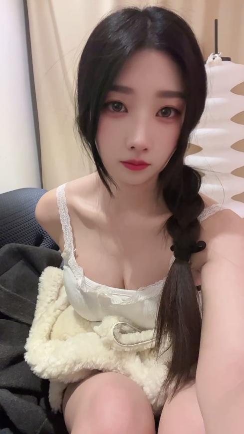 学生妹长的很嫩