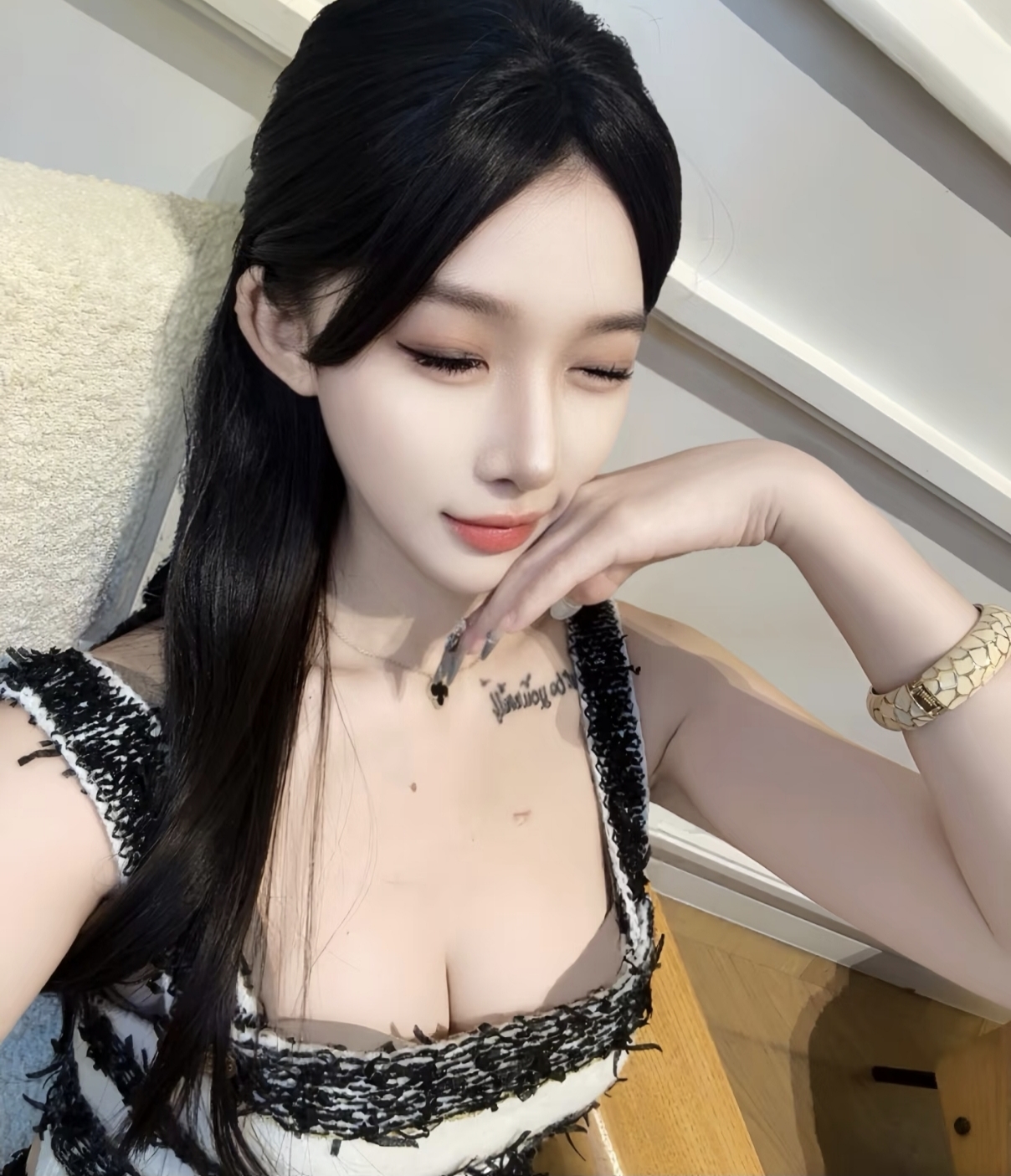 唐山市路北区请教大奶老师现场男欢女爱