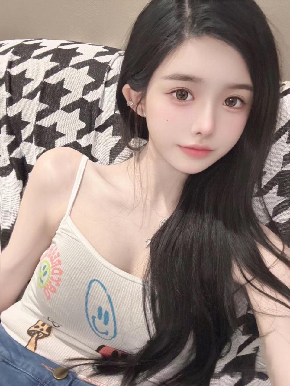 广州花都嫩妹啪起来真骚