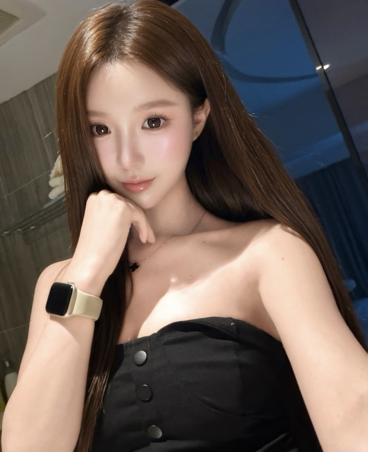 上海市杨浦区性感迷人妹激情缠绵