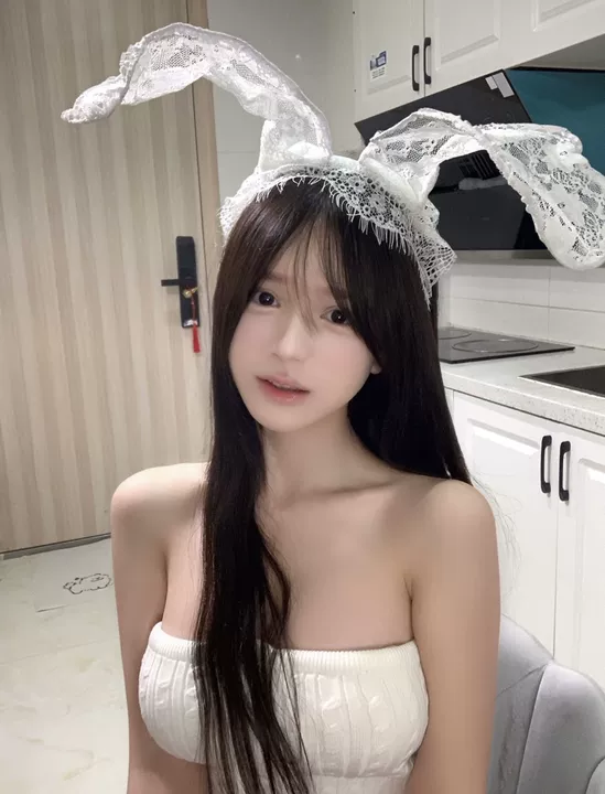 【西安楼凤】未央区大奶妹妹撞击起来特别爽