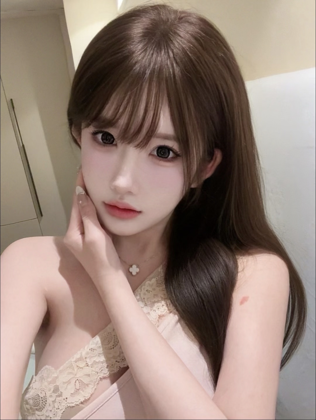 上海市松江区狂插小妹妹大汗淋漓