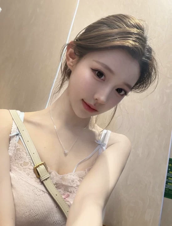 【保定楼凤】莲池区水润妹妹三点都是粉嫩的