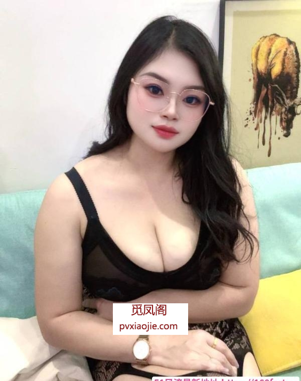 天然F奶雪莉老师