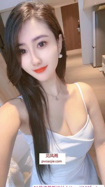 舌吻性感大美美老师
