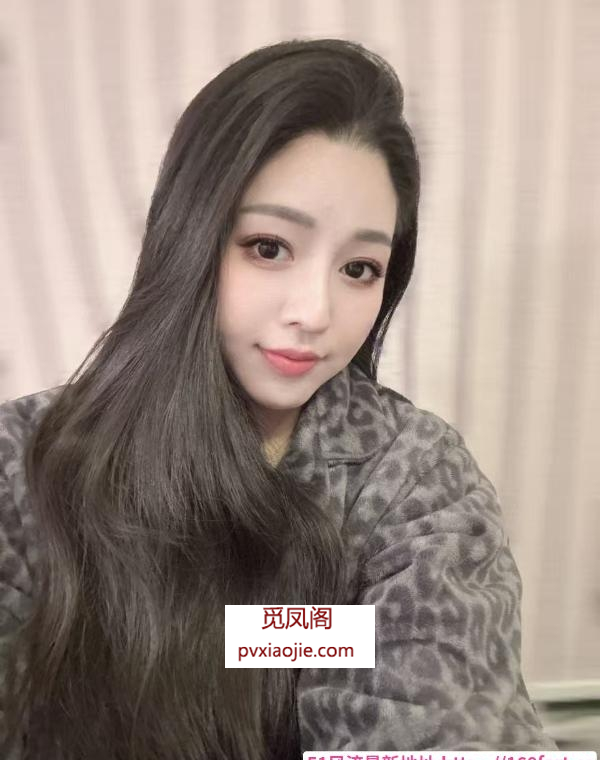 丰满身材好御姐
