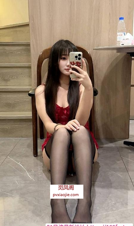 大奶御姐玲玲来袭