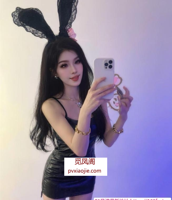 河西蜜桃臀古丽