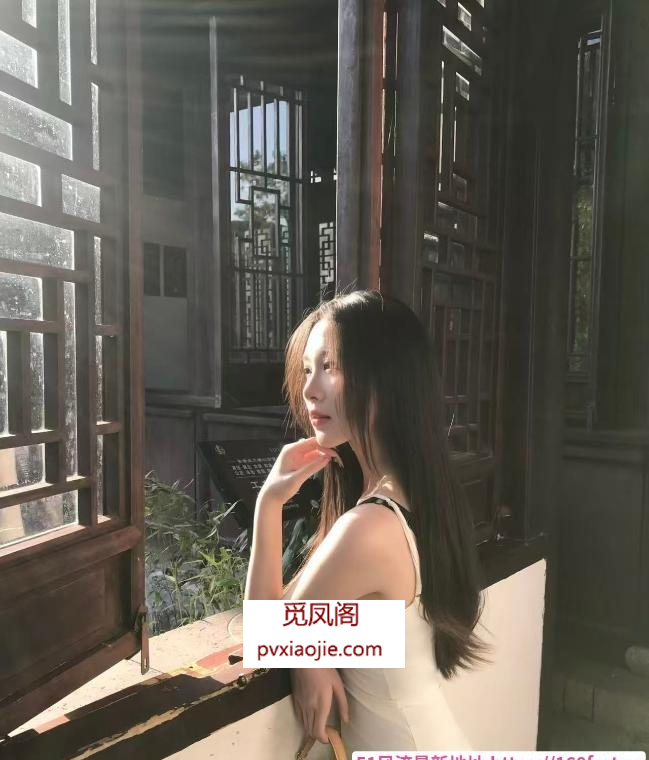 可爱反差口爆妹妹