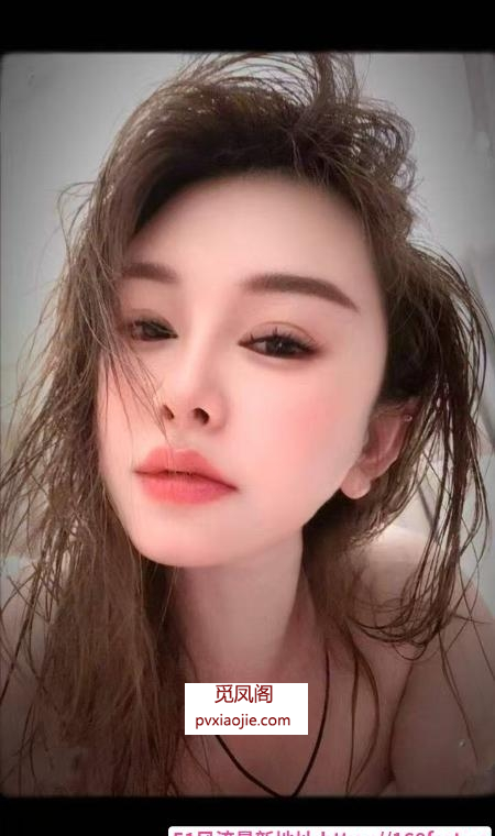 蜜桃臀健身教练咪西儿