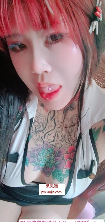 口活很好的大奶骚货