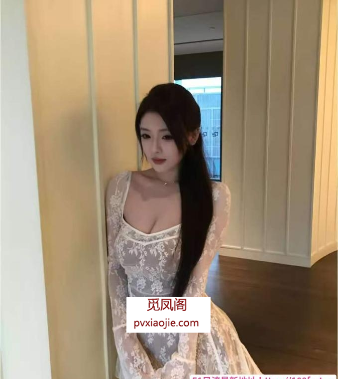 大胸多汁性感彤彤