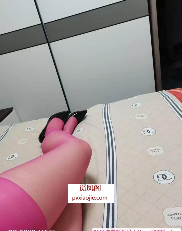 荷塘少妇媚姐