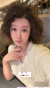 韩系一字马美女