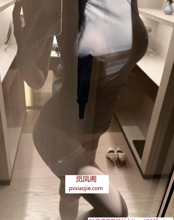 长腿高挑人妻安安