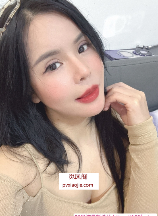 服务型翘臀美少妇