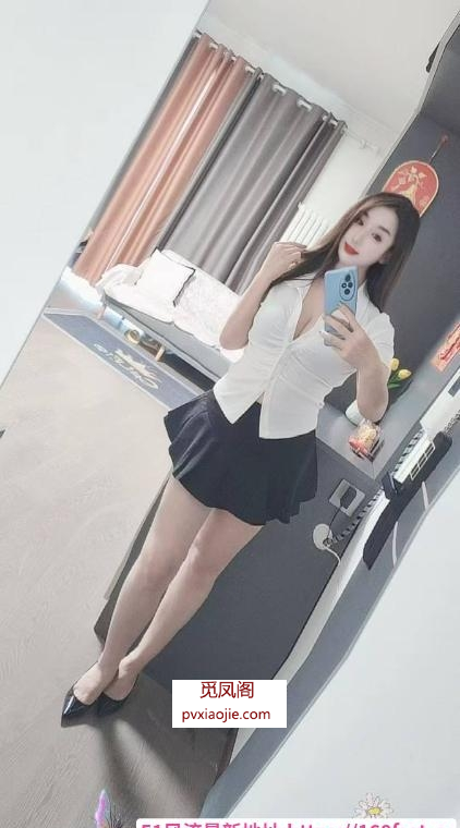 朝阳大胸身材好妹子