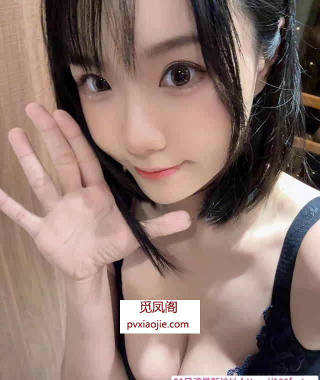 童颜巨乳小姐姐