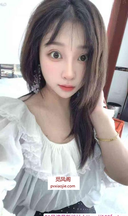 个人自聊D奶雪雪