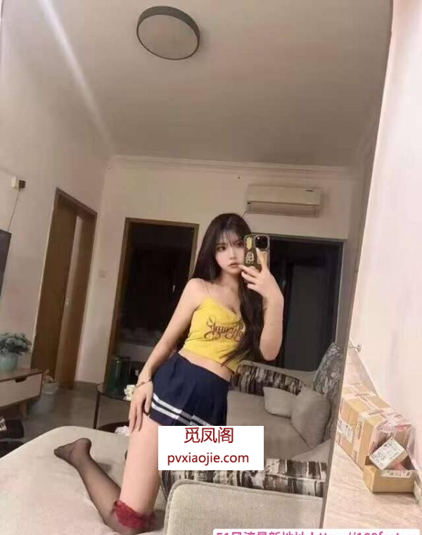 杨浦皙白大奶粉嫩比比