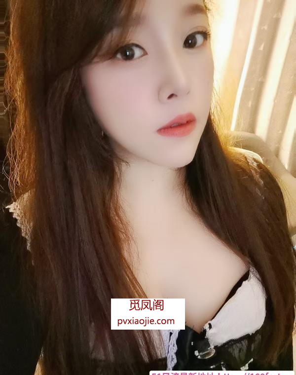 吴中kiss舌吻白丝