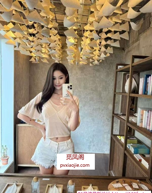 中项服务系小姐姐