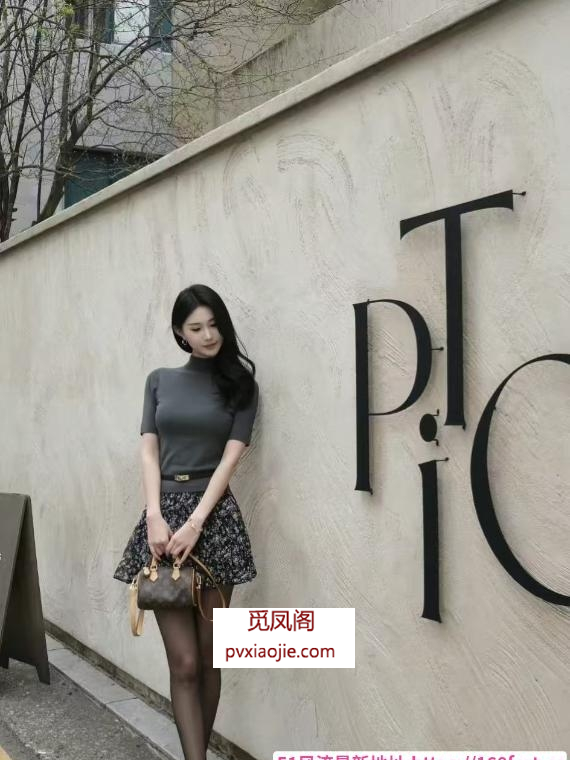 中项服务系小姐姐