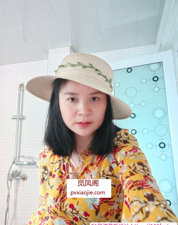 大胸口碑服务款倩倩