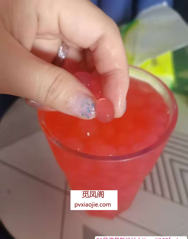 冰镇爆珠东北少妇