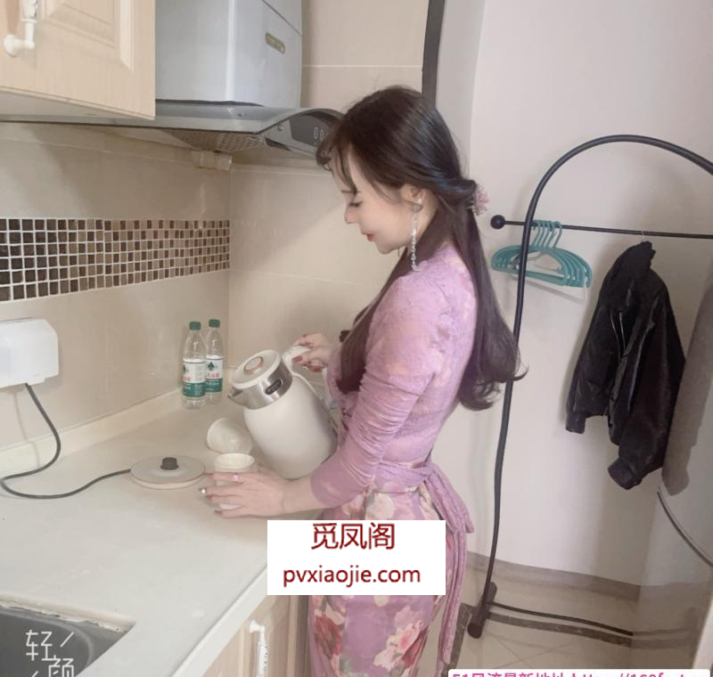肤白貌美大真胸妹妹