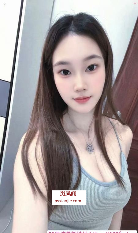 性感胸大身材好
