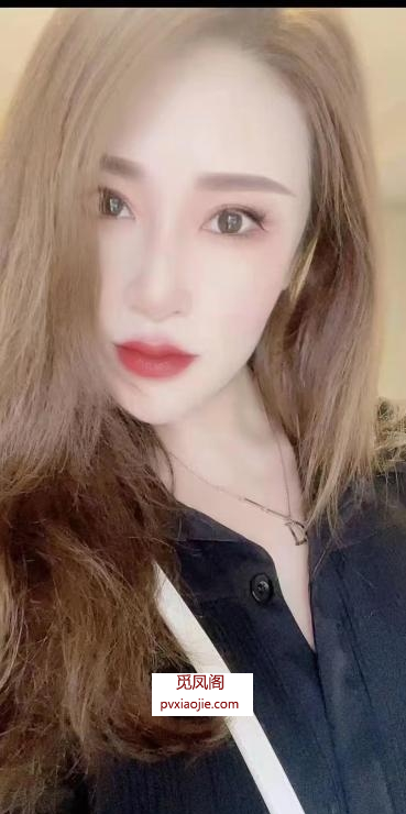 靓丽身材小烧妇