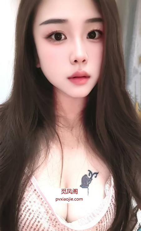 舌吻邻家女孩露露