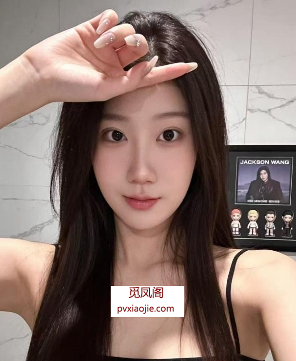 在校兼职嫩妹大长腿