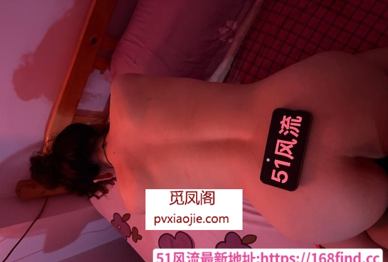 bbw巨乳邻家老师