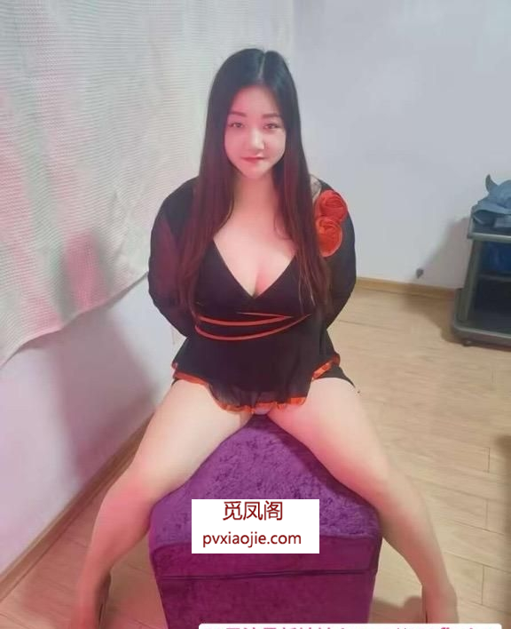 鼓楼巨臀熟女